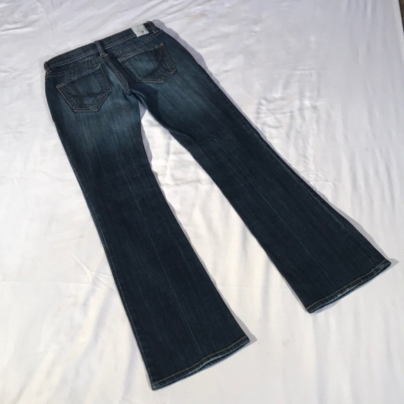 !IT Jeans 👖 - Picture 7 of 8